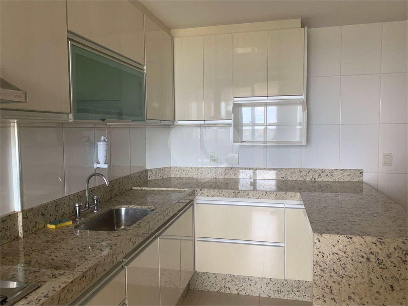 Apartamento à venda em Interlagos, Três Lagoas, MS