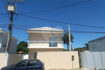Casa à venda com 4 quartos, sendo 1 suíte,  em Ogiva, Cabo Frio, RJ