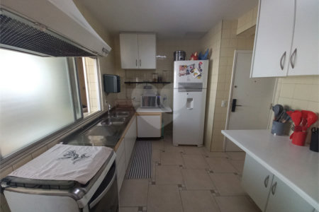 Apartamento à venda com 3 quartos, sendo 1 suíte, em Vila Andrade, São Paulo, SP