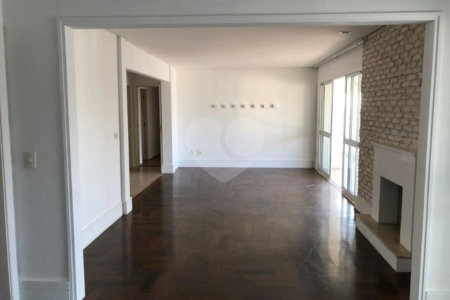 Apartamento à venda com 3 suítes em Vila Suzana, São Paulo, SP