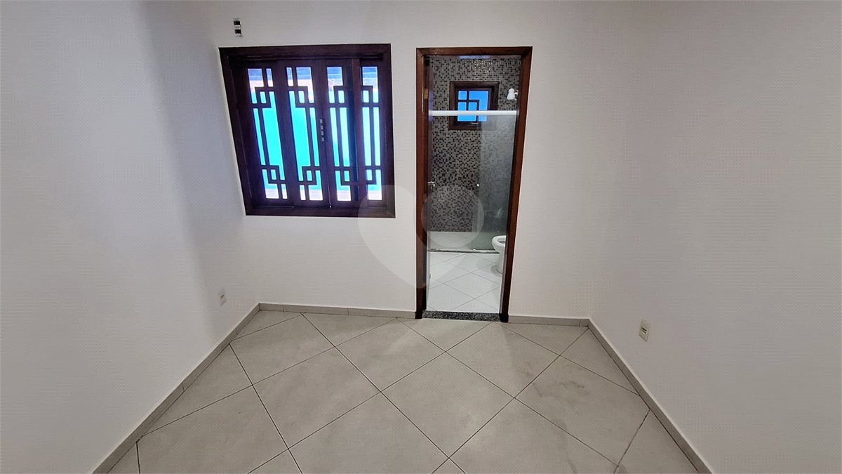 Casa Térrea à venda com 2 quartos, sendo 1 suíte, em Campo Grande, Rio de Janeiro, RJ
