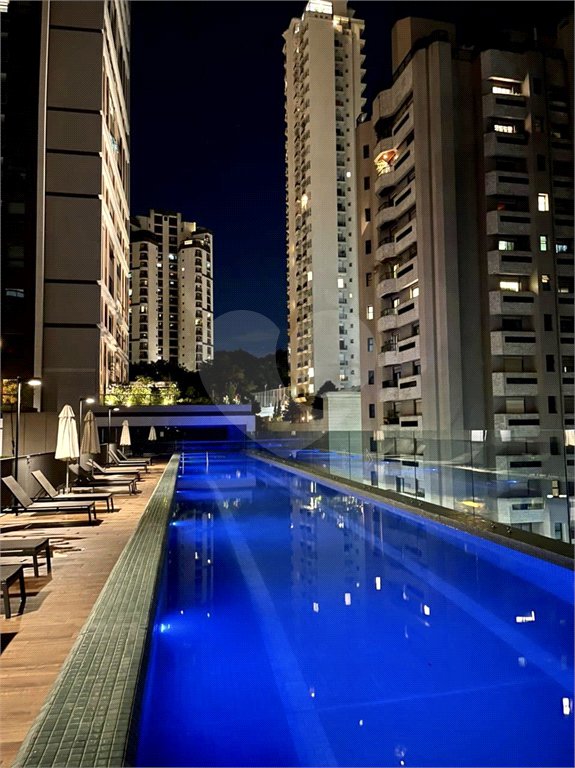 Apartamento à venda ou para alugar com 1 suíte em Jardim Fonte do Morumbi, São Paulo, SP