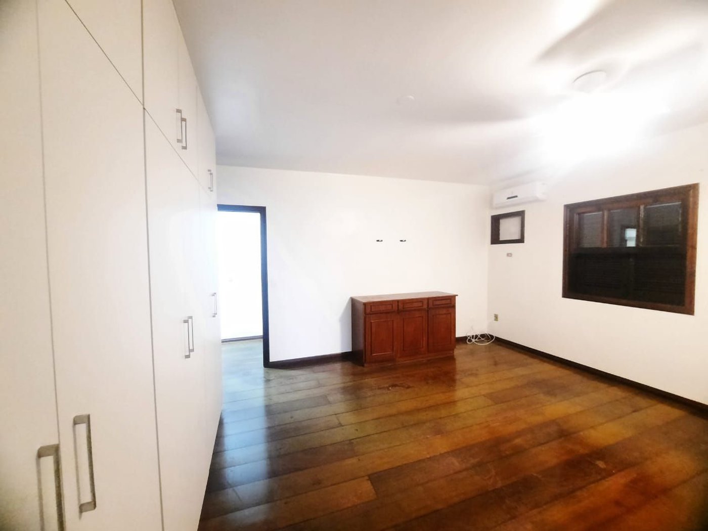 Casa, 400 m² - venda por R$ 1.980.000,00 ou aluguel por R$ 10.000,02 - Balneário Cidade Atlântica - Guarujá/SP