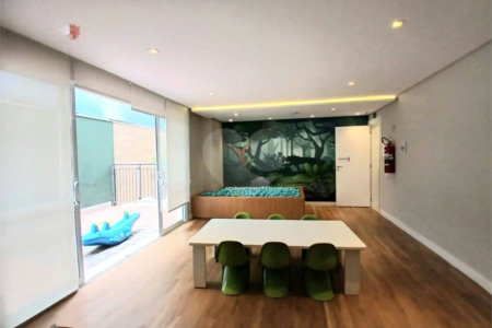 Apartamento à venda com 2 quartos, sendo 1 suíte,  em Vila Guarani (z Sul), São Paulo, SP