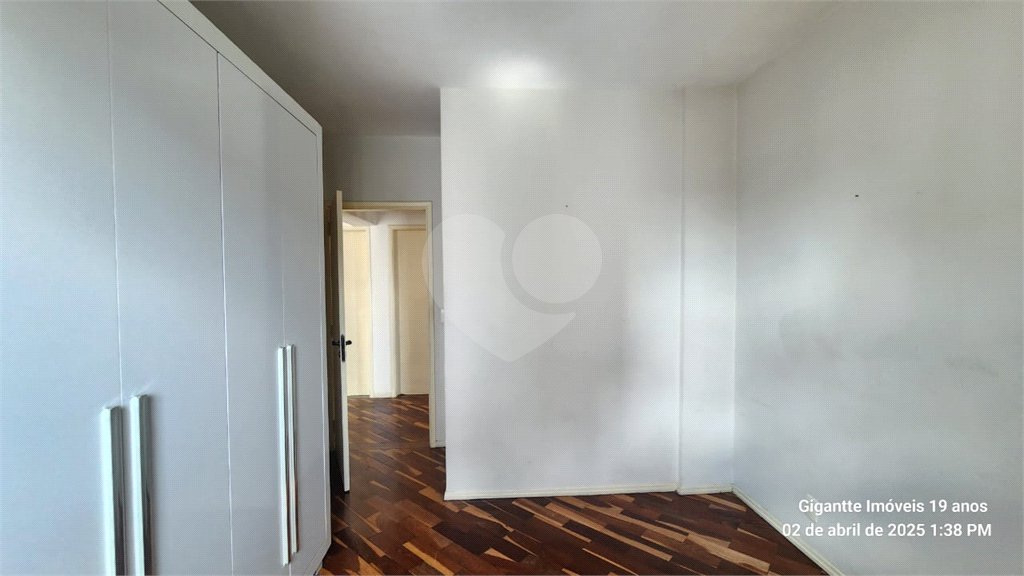 Apartamento à venda com 3 quartos, sendo 1 suíte, em Vila Gilda, Santo André, SP