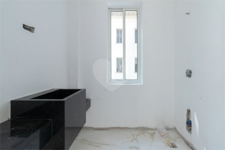 Apartamento à venda com 7 suítes em Santa Cecília, São Paulo, SP