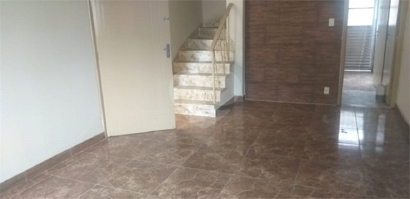 Sobrado à venda com 2 quartos em Sumarezinho, São Paulo, SP