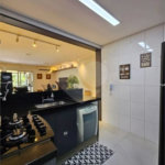 Apartamento à venda com 3 quartos, sendo 1 suíte, em Riviera de São Lourenço, Bertioga, SP