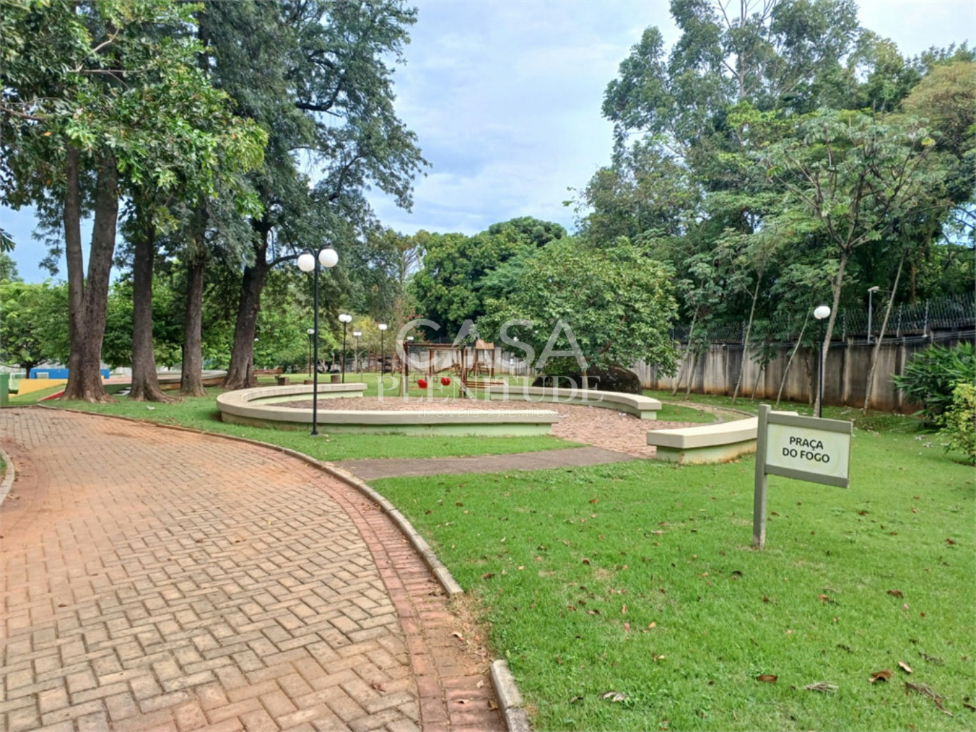 Casa em condomínio à venda com 3 suítes em Jardim Residencial Chácara Ondina, Sorocaba, SP