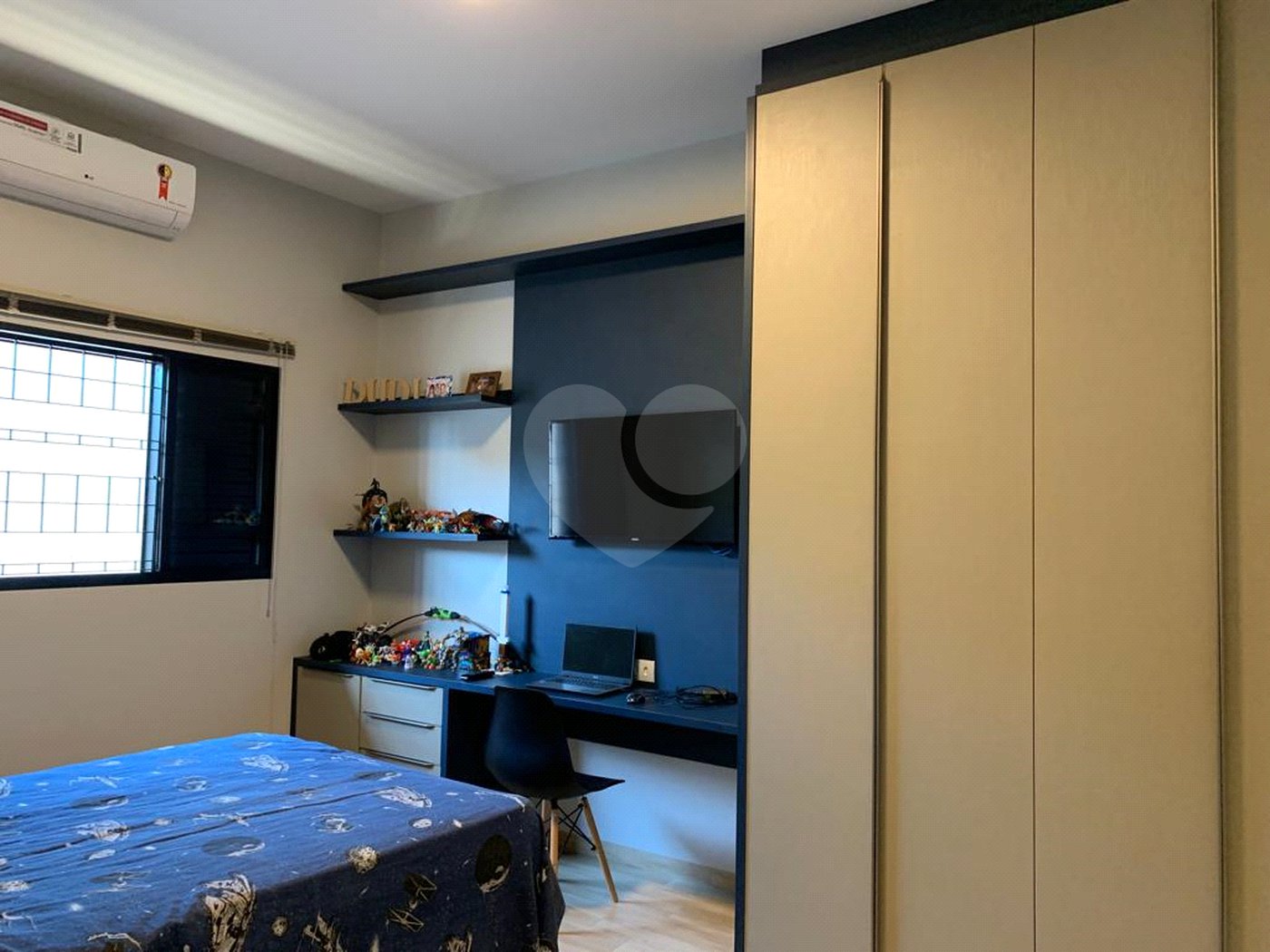 Casa à venda com 2 quartos, sendo 3 suítes, no Centro, Salto Grande, SP