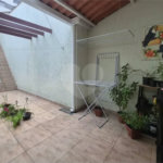 Casa de vila com 3 dormitórios sendo 2 suítes em Santana