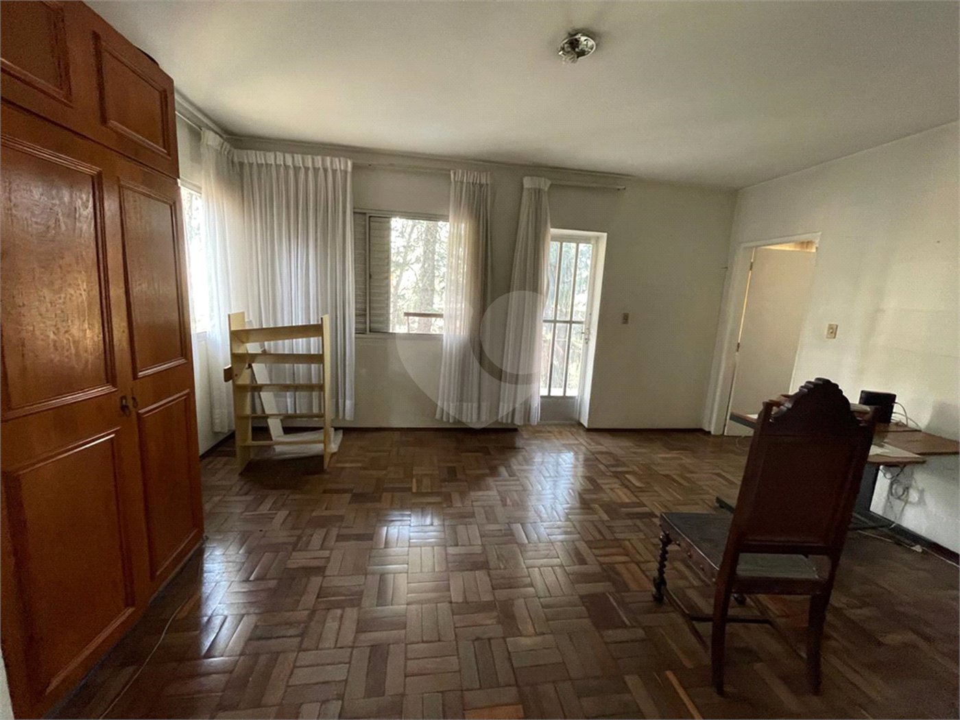 Casa à venda com 3 quartos, sendo 1 suíte, em Jardim Panorama, São Paulo, SP