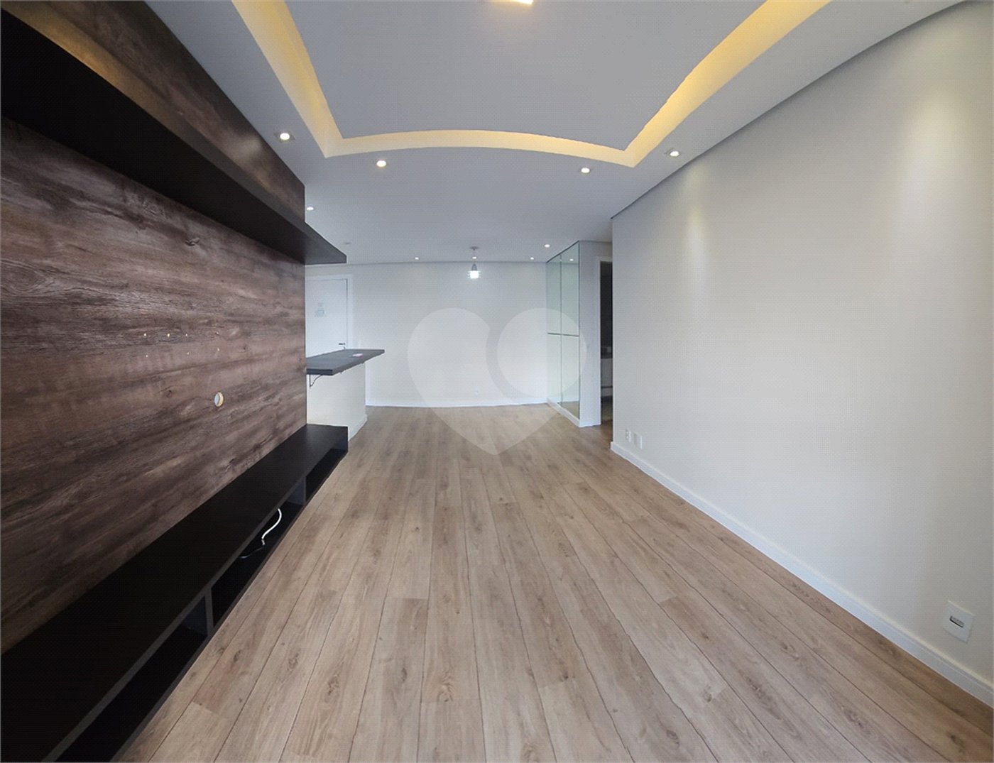 Apartamento à venda com 2 quartos, sendo 1 suíte, em Vila Maria Alta, São Paulo, SP