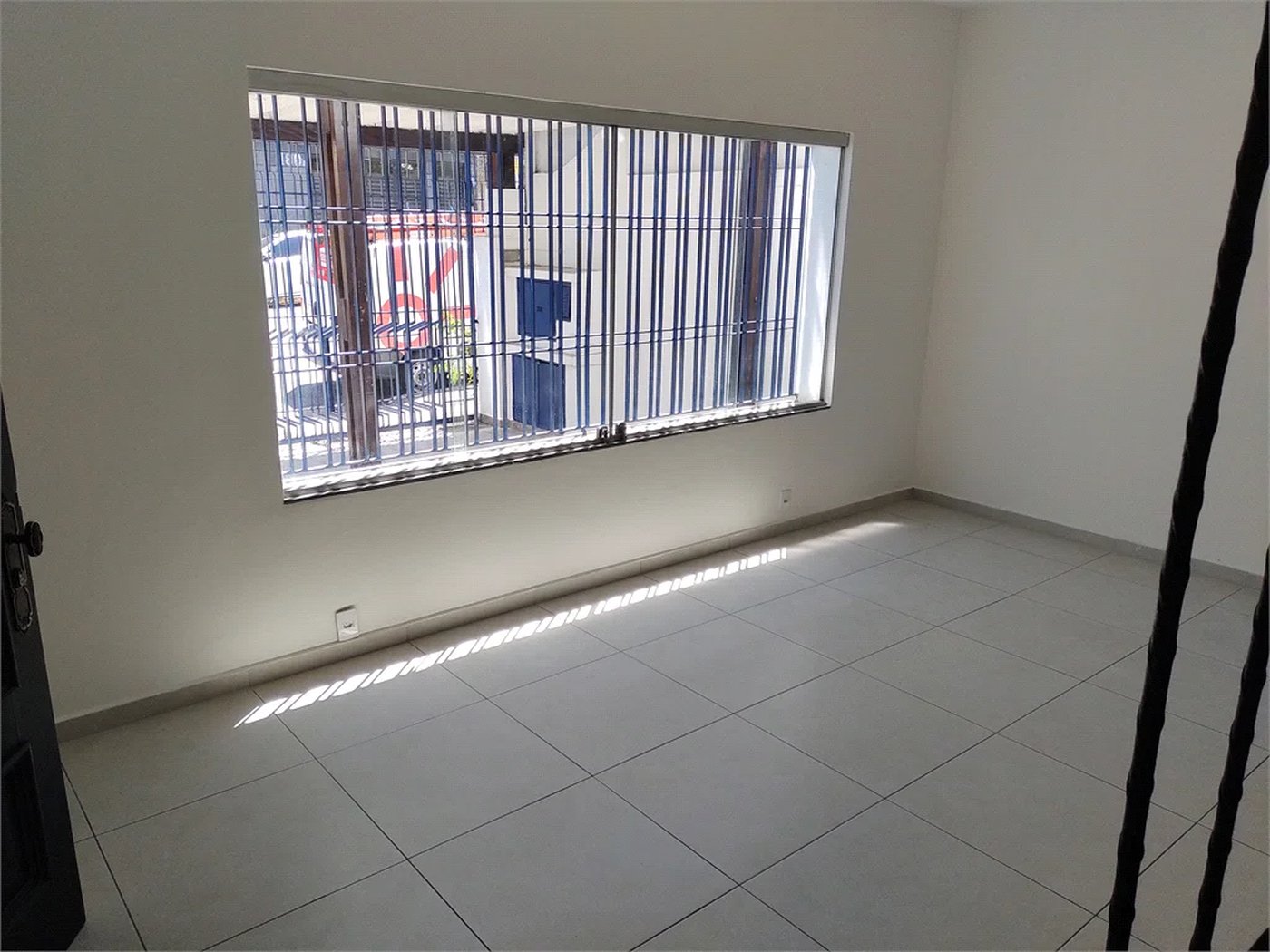 Casa à venda com 3 quartos, sendo 1 suíte, em Vila Cordeiro, São Paulo, SP