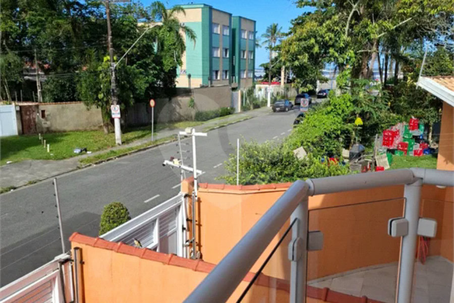 Apartamento à venda com 2 suítes no Centro, Bertioga, SP