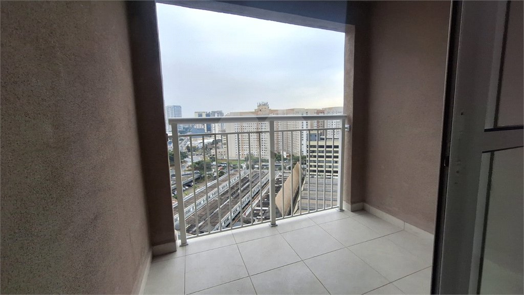 Apartamento à venda com 2 quartos em Parque Industrial Tomas Edson, São Paulo, SP