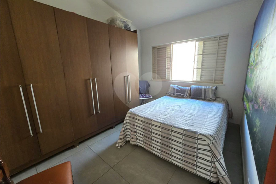 Casa à venda com 3 quartos, sendo 1 suíte, no Cidade Jardim, Pirassununga - SP