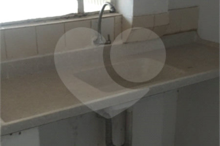 Sobrado à venda com 3 quartos em Vila Medeiros, São Paulo, SP