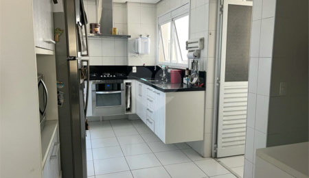 Apartamento à venda com 3 quartos, sendo 1 suíte, em Vila Leopoldina, São Paulo, SP