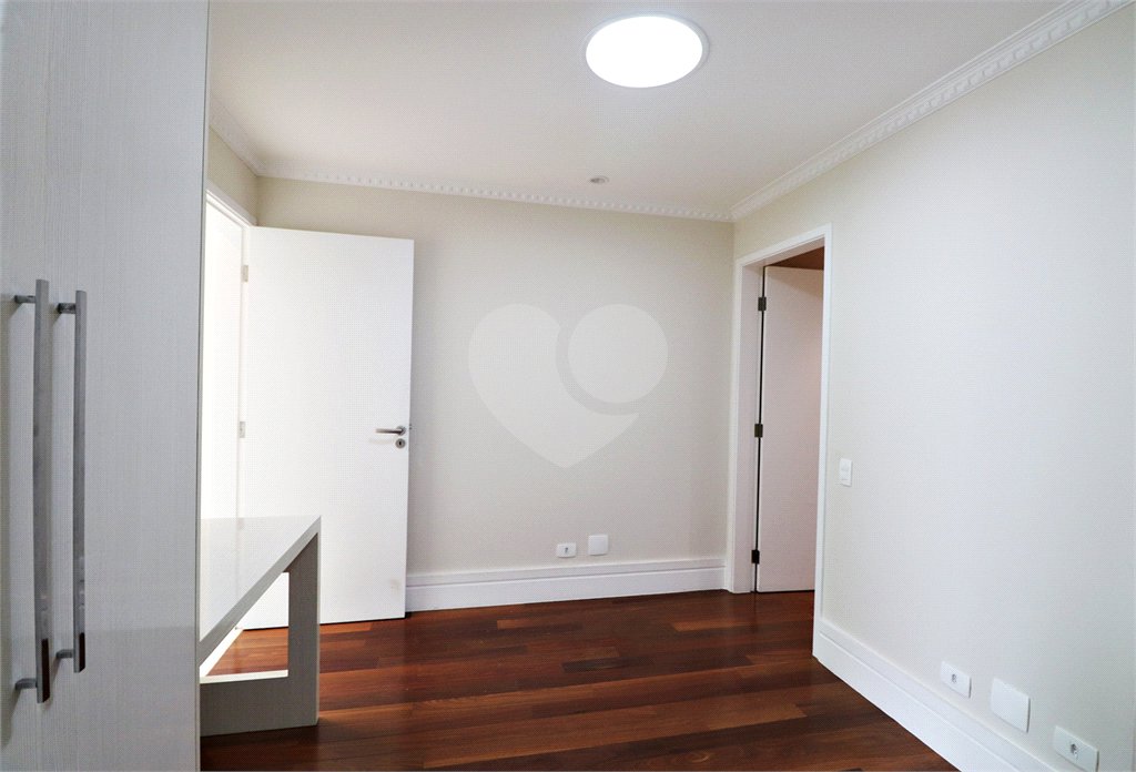 Apartamento à venda com 4 quartos, sendo 3 suítes, em Santana, São Paulo, SP