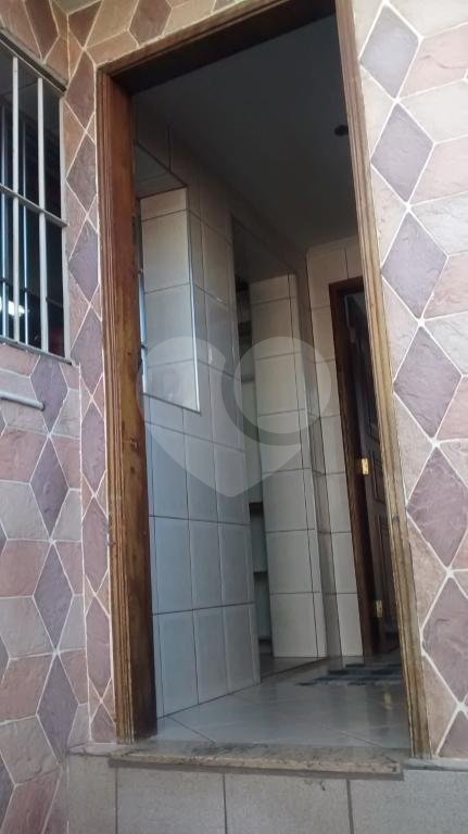 Casa à venda com 4 quartos, sendo 1 suíte, em Parque Vitória, São Paulo, SP