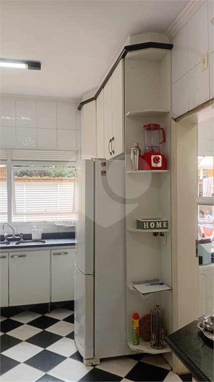 Casa à venda com 4 quartos, sendo 2 suítes, no condomínio Canamari, São Paulo - SP