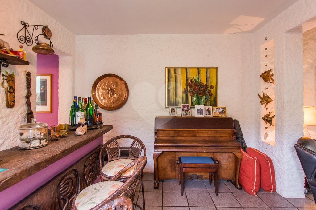 Sobrado à venda com 3 quartos, sendo 1 suíte, em Brooklin, São Paulo, SP