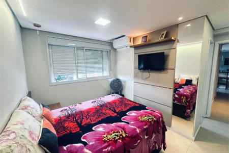 Apartamento à venda com 2 quartos, sendo 1 suíte, em Santo Amaro, São Paulo, SP