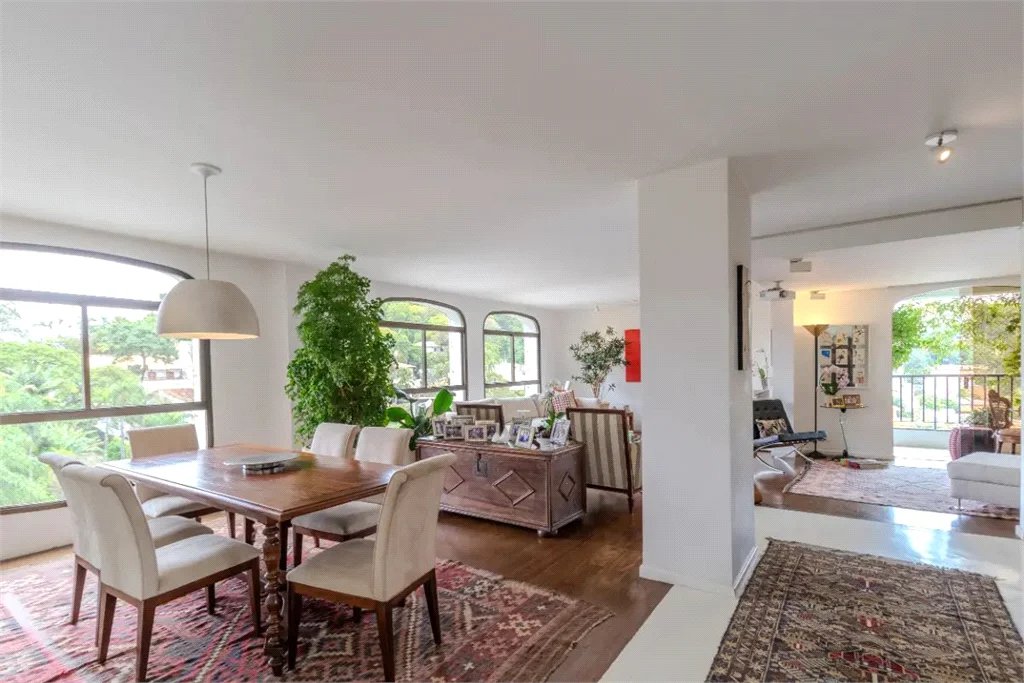 Apartamento à venda com 3 suítes em Vila Morumbi, São Paulo, SP