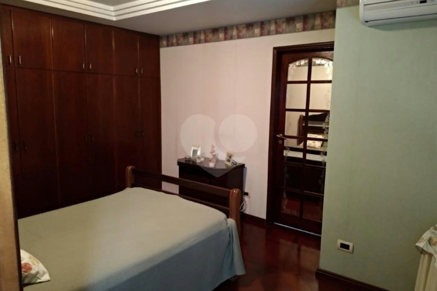 Sobrado à venda com 2 quartos, sendo 1 suíte, em Santa Teresinha, São Paulo, SP