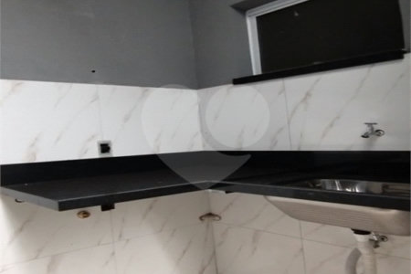 Casa à venda com 3 quartos, sendo 1 suíte, no condomínio Rio das Pedras, Salto - SP