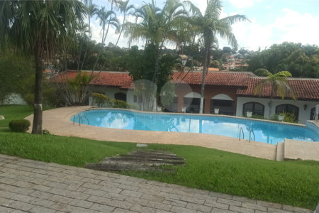 Casa à venda com 4 quartos, sendo 3 suítes, em Jardim Itaperi, Atibaia, SP
