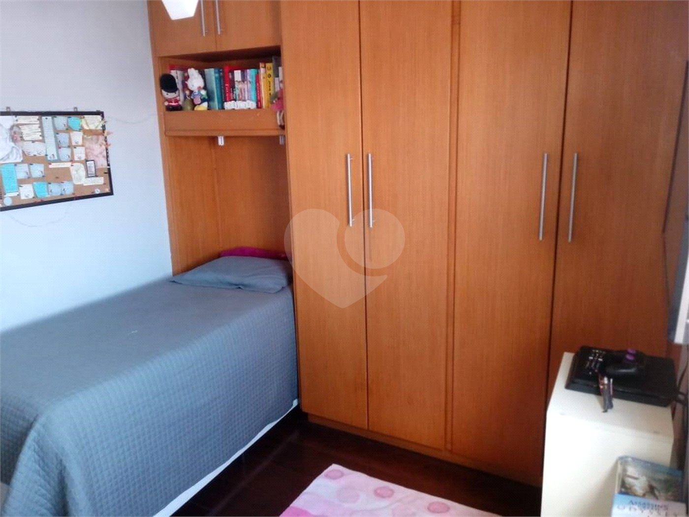 Apartamento à venda com 3 quartos, sendo 1 suíte, no Centro, Poá, SP