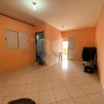 Sobrado à venda com 2 quartos, sendo 1 suíte, em Jardim Álamo, Guarulhos, SP