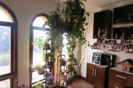 Sobrado à venda com 4 quartos, sendo 1 suíte, em Tucuruvi, São Paulo, SP