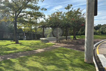 Casa à venda com 3 suítes no condomínio Residencial Chácara Ondina, Sorocaba - SP