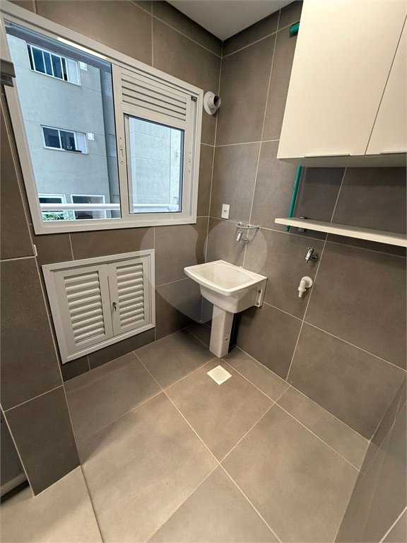 Apartamento à venda com 2 quartos, sendo 1 suíte,  em Campestre, Santo André, SP