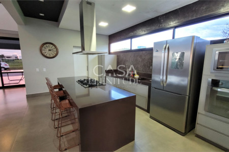 Casa em condomínio à venda ou para alugar com 5 suítes em Agrovila Caic, Porto Feliz, SP