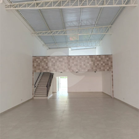 Salão para alugar no Centro, Salto, SP