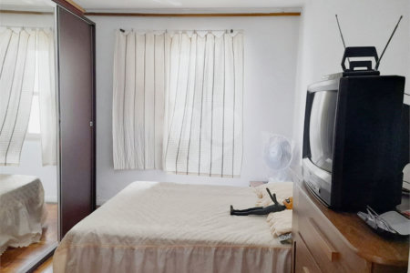 Sobrado à venda com 3 quartos em Água Fria, São Paulo, SP