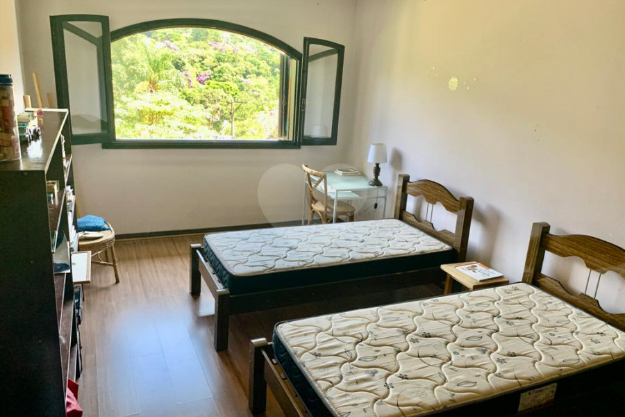Casa Térrea à venda com 4 quartos, sendo 1 suíte, em Serra da Cantareira, Mairiporã, SP