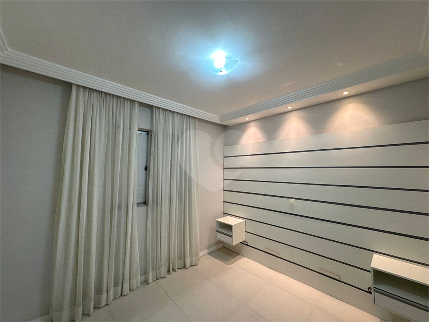 Apartamento à venda com 3 quartos, sendo 1 suíte, em Santana, São Paulo, SP