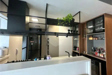 Apartamento à venda com 3 suítes em Campo Belo, São Paulo, SP
