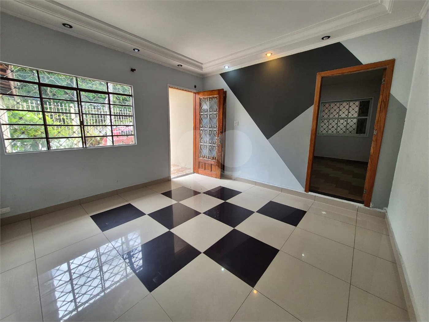 Casa à venda com 2 quartos em Jardim Pinheiros, São Paulo, SP