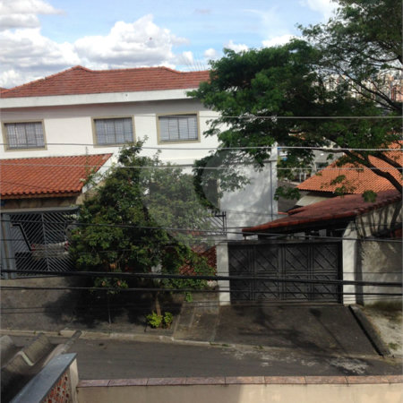 Sobrado à venda com 4 quartos, sendo 1 suíte, em Jardim Celeste, São Paulo, SP