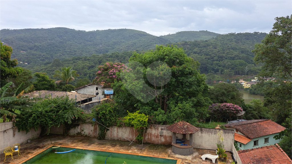 Casa à venda com 5 quartos, sendo 2 suítes, em Rancho Grande, Mairiporã, SP