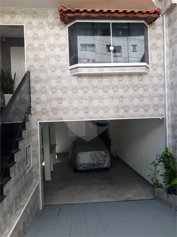 Sobrado à venda com 4 quartos, sendo 1 suíte, em Tremembé, São Paulo, SP