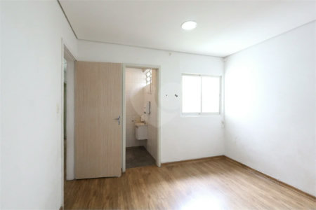 CASA TÉRREA DE 225M COM 3 DORM 1 SUÍTE 5 VGS NA VILA MARIANA