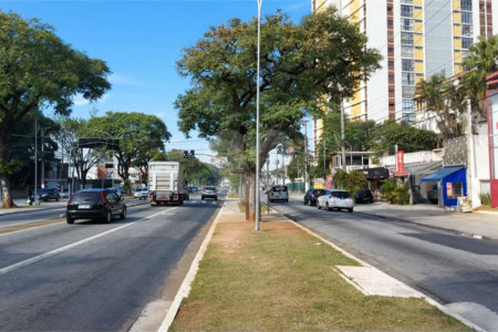 Terreno na Vila Monumento