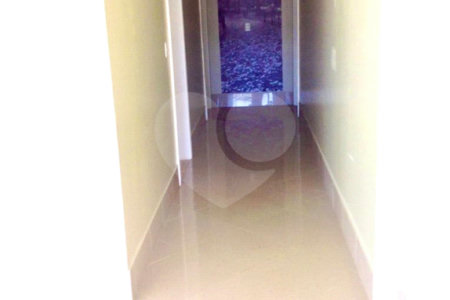 Indaiatuba - Casa no Condomínio Amstalden - Sobrado - 4 suítes - 2 banheiros sociais - Piscina aquecida com Hidro - Móveis planejados - 334,89 de obra - 370 construção com a piscina - IPTU 513,00 - Condomínio 1091,00 - Condomínio com salão de festa - Quadra de futebol - Lago para pescas